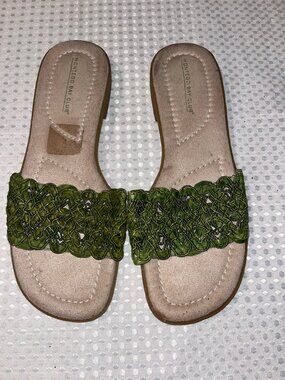Montego Bay Club Green Woven Macramé Knot Slide Sandals Size 7